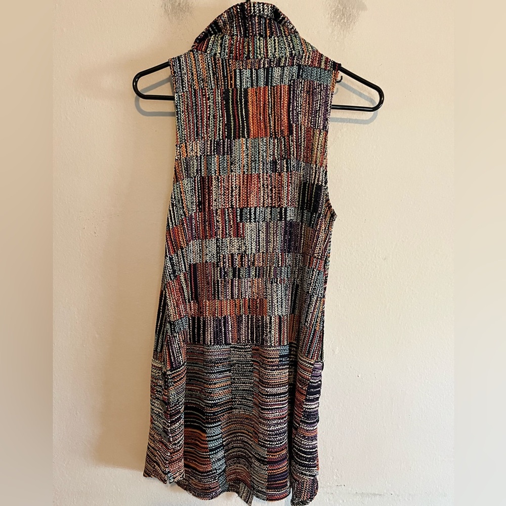 Damee Inc Multicolor Art To Wear Button Up Sleeveless Tunic PM - Picture 9 of 10